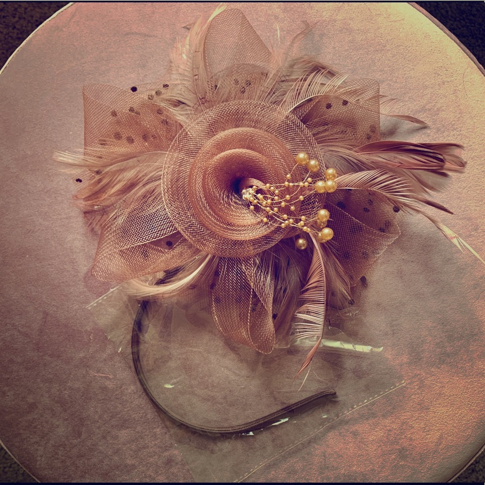 Fascinator